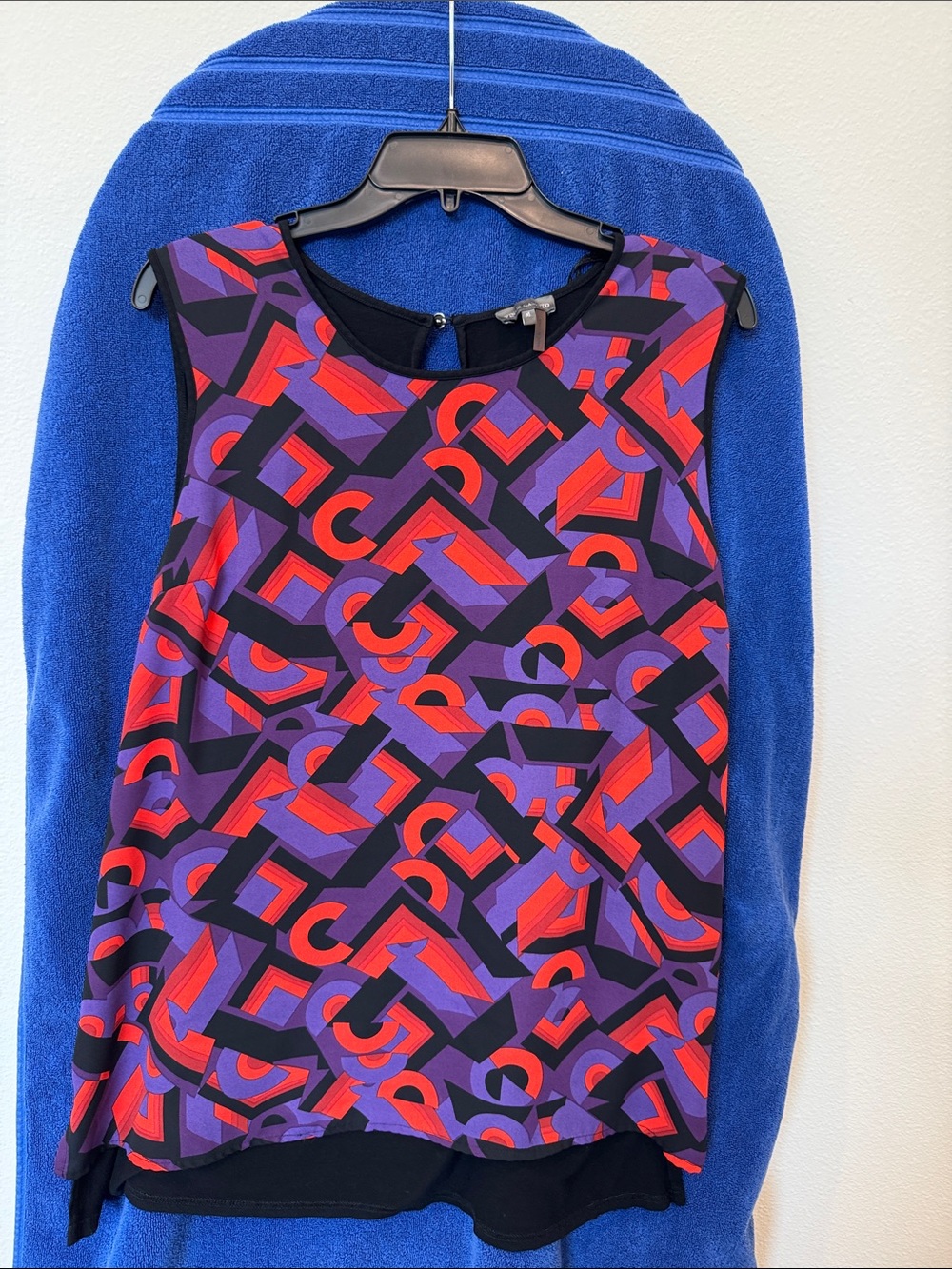 Vince Camuto Sleeveless High-Low Top in Purple and Red Geometric Print